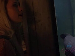 Amatéri, Blondína, Prstovanie, Priateľka, Drobunké, Z pohľadu účastníka, Teenka, Kozičky