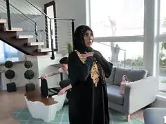 Hot sexy milf Kylie Kingston takes the young studs cock deep into her milf pussy