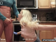 Rubia, Mamada, Penetracion con puños, Novia, Cocina, Pov, Afeitado, Tetas