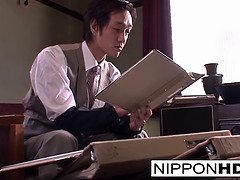 Japanese secretary blows her boss in the office