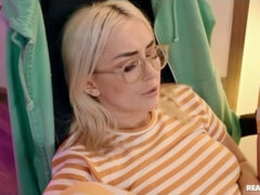 Πρωκτικό, Μεγάλα βυζιά, Απιστία, Χύσιμο, Πούτσος, Η κοπέλα μου, Σκληρό, Ηδ