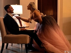 Blondi, Suihinotto, Mekko, Karvainen, Käsihoito, Latinankieli, Pillu, Teini