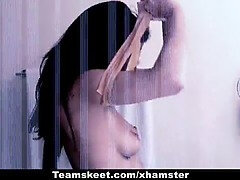 Freund, Braunhaarige, Bekleidet, Hardcore, Hd, Rasiert, Jungendliche (18+), Titten