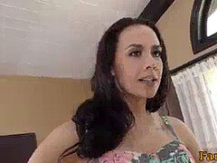 Avsugning, Sperma shot, Ansiktsbehandling, Gangbang, Handjobb, Onani