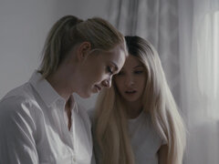 Kenzie Reeves tricks Anny Aurora into lesbian sex