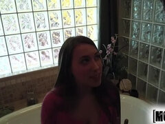 18 летние, Минет, Две девушки, Хд, Милф, Мамочка, Молоденькие, Втроем