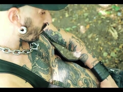 Amaterji, Zunanji izliv, Samozadovoljevanje, Zunaj, Tetovaže