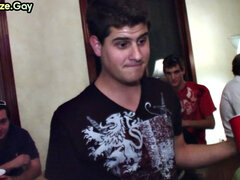 Amatör, Anal, Avsugning, Fetisch, Homosexuell, Handjobb, Porrstjärnor, Offentlig