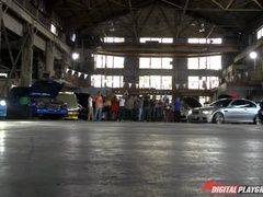 Blondinka, Fafanje, Naravne joške, Zunaj, Piercing, Muco, Obrito, Požiranje