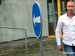 Boquete, Loba, Garganta funda, Masturbação, Mãe gostosa, Mamãe, Gritar, Madrasta