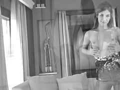 Obciąganie, Stopy, Hardcore, Na wolnym powietrzu, Pornstars, Punkt widzenia, Rudowłosa, Cycki