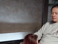 Asiatisch, Tussi, Blasen, Chinesisch, Handjob, Rotschopf, Tätowierung, Titten