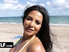 Hot Milf With Perfect Thick Butt Rose Monroe Enjoys Orgasm-Inducing Fuck Sesh And Takes A Huge Load