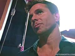 Anális szex, Kisbaba, Monumentális dákó, Gesztenyebarna, Ondó fröcskölés, Szőrös, Begyek, Régebbi évjáratú pornó