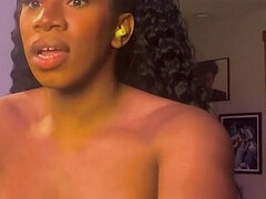 Gros cul, Gros seins, Noire, Tir de sperme, Lingerie, Masturbation, Transsexuelle, Solo