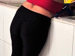 18, Amatör, Stor stjärt, Avsugning, Brunett, Par, Latina, Tonåring