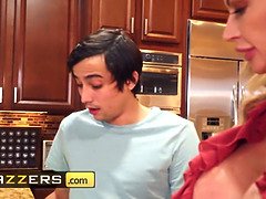 Horny MILF Joslyn James enjoys a good fuck from her step son's