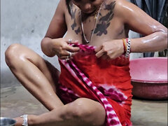 Amateur, Femelle, Indienne, Masturbation, Mature, Douche, Solo, Tatouage