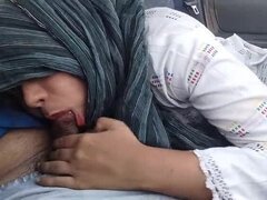 Hot Indian Muslim Girl in Hijab Makes Me Lick Her Wet Pussy in Car - Shamir Sikandar