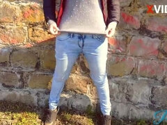 Amateur, Attrapée, Éjaculation interne, De plein air, Culottes ou slips, Public, Réalité, Mouillée