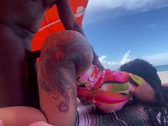 Krásky, Veľký zadok, Veľké péro, Striekanie semena, Ebenové, Vonku, Pička, Vlhká