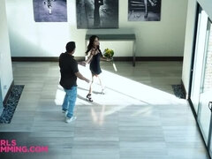 Asijské, Lízaní zadků, Na pejska, Líbání, Různé pohledy, Vyholené, Tetování, Kozičky