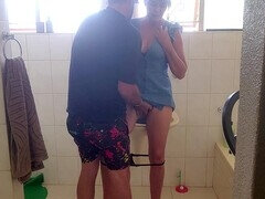 Leie, Bad, Fingern, Selbstgemacht, Masturbation, Reif, Muschi, Toilette