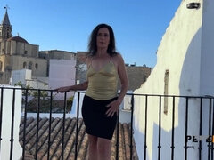 Noemi Picara Needs More Than One Cock! an Amazing Cougar in Search for a Threesome