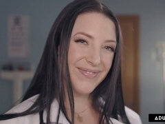 Dr. Angela White gives a full body physical exam with an ASMR touch! POV experience with Spanish subtitles