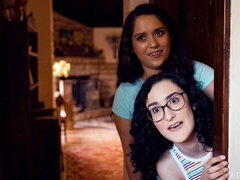 Hálószoba, Ujjazás, Csókolózás, Leszbikus, Nyalás, Fehérnemű, Maszti, Leborotvált