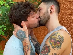 Геи, Сосущие