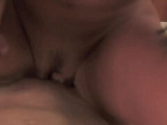 Gros cul, Gros seins, Brunette brune, Tir de sperme, Faciale, Hard, Naturelle, Petite femme