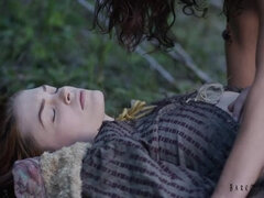 큰 가슴, 흑갈색 머리, 수음, 야외의, 빨간 머리