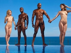 Velika rit, Velik kurac, Velike joške, Rjavolaska, Dva para, Zunaj, Koščena, Najstnice