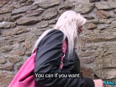 Blondynka, Cycata, Czeski, Europejski, Pieniądze, Punkt widzenia, Rzeczywistość, Cycki