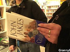 Брюнетки, Пухленькие, Чешки, Очки, Огромные размеры, Зрелые, Наездница, Сиськи