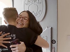 Sormetus, Lesbo, Äiti jota haluaisin panna, Pillu, Todellisuus, Anus nuolentaa, Kumi, Huutava