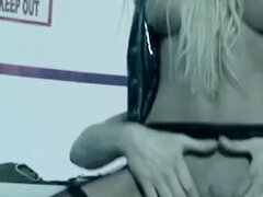 Stor kuk, Stora tuttar, Blondin, Avsugning, Par, Fingering, Milf, Fitta