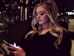 Veľké péro, Čierne, Blondína, Striekanie semena, Ebenové, Výprask, Olej, Pornstars