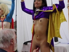 Gebondenheid, Sperma shot, Sperma in gezicht, Hardcore, Likken, Kut duiken, Tieten likken, Speelgoed