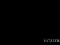 Hatalmas hátsó, Szőke, Édes, Mélytorok, Pénisz, Orgazmus, Harisnya, Begyek