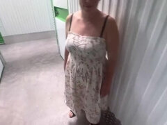 Stor stjärt, Stora tuttar, Bitch, Knubbig, Naturliga tuttar, Grov, Slampa, Fru