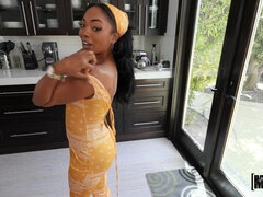 Babe, Črnke, Fafanje, Hardcore, Medrasni seks, Prvoosebno snemanje seksa, Resničnost, Joške