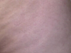 18 jaar, Enthousiasteling, Pijpbeurt, Bedriegen, Sperma, Moeder die ik wil neuken, Natuurlijke tieten, Trio