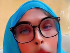 Amatoriale, Bagno, Ragazza con il pisello, Masturbazione, Pisciando, Donna con pene, Solo