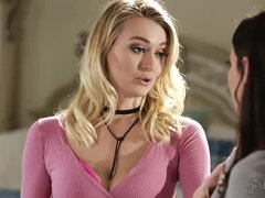 Gros seins, Blonde, Brunette brune, Hd, Lesbienne, Lingerie