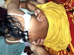 Culo in bocca, Zia, Culo grosso, Schizzo di sborra, Europea, Indiana, Leccata, Matrigna