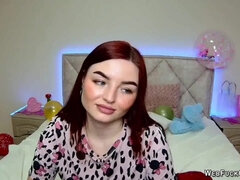 Redhead webcam girl NicolPot performing solo for fans