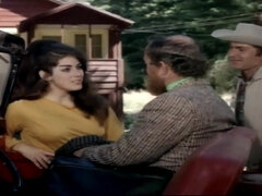 Grosse titten, Paar, Sperma im mund, Im freien, Retro, Erotischer film, Titten, Vintage