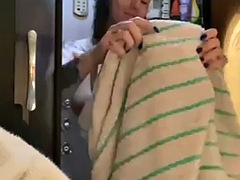 Have fun in the shower with music